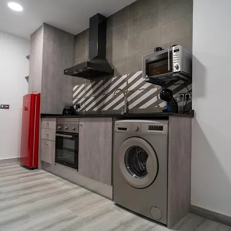 Star Apartment *